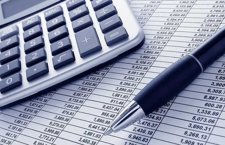 Выпуск гражданской продукции в России упал до минимума за два года