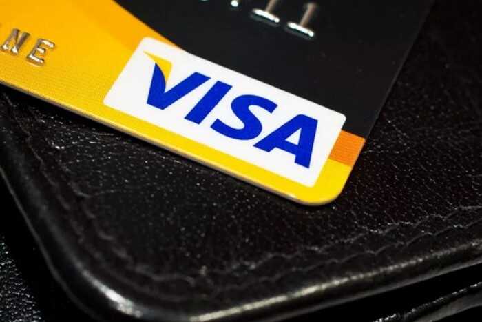 Visa создаст ИИ-ассистентов, которые будут управлять банковскими картами клиентов