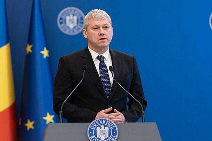 После отставки Чолаку временным главой правительства стал министр МВД