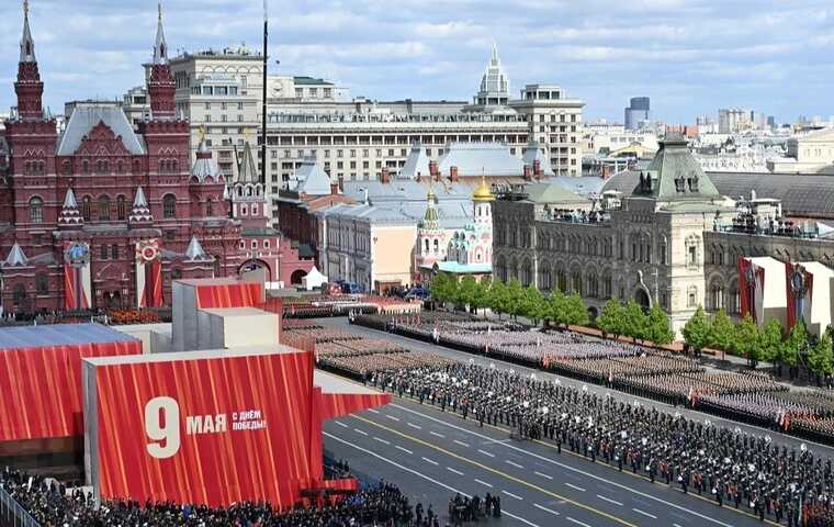 Присутствие лидеров на параде в Москве укрепило позиции России на мировой арене