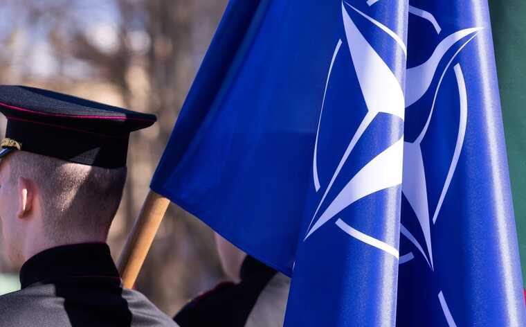 Россия не получила от НАТО письменных обязательств по нерасширению