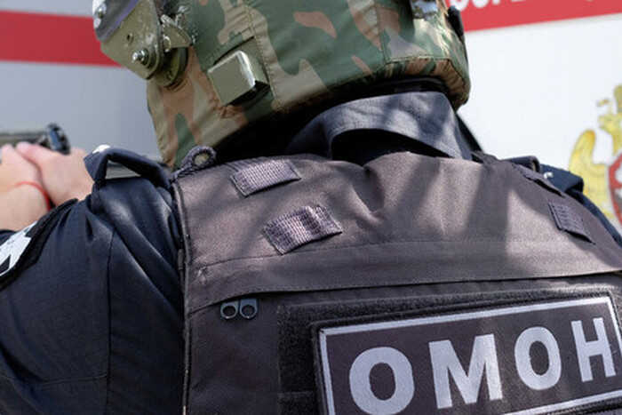 В Москве прошёл жёсткий рейд ОМОНа против мигрантов на объекте Минобороны