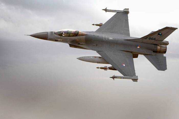 Украина получила от Норвегии 14 F-16 вместо заявленных шести