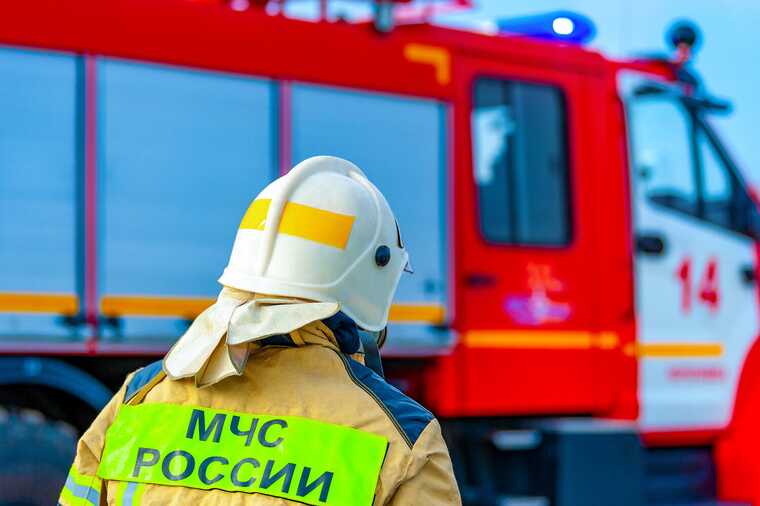 Из-за дефицита водителей спасательные автомобили МЧС в Москве ежедневно стоят без дела