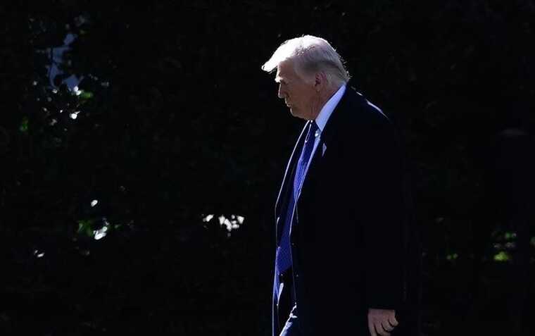 После резкого ухода с G7 Трамп созывает экстренное совещание в ситуационной комнате